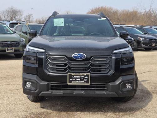 Crystal Black Silica 2026 Subaru Outback Limited