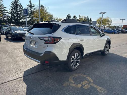 2025 Subaru Outback Limited XT