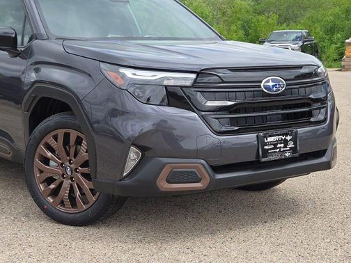 Magnetite Gray Metallic 2026 Subaru Forester Sport