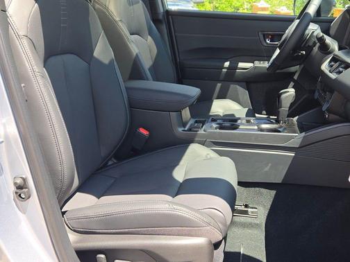Ice Silver Metallic 2026 Subaru Outback Touring XT