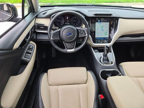 Crystal Black Silica 2023 Subaru Outback Limited