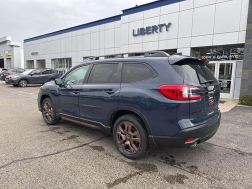 2025 Subaru Ascent Bronze Edition 7-Passenger