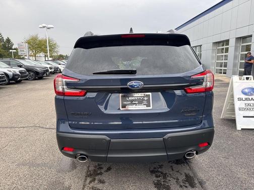 2025 Subaru Ascent Bronze Edition 7-Passenger