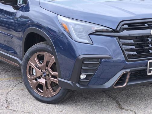 2025 Subaru Ascent Bronze Edition 7-Passenger