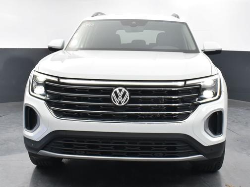 2024 Volkswagen Atlas 2.0T SE w/ Technology