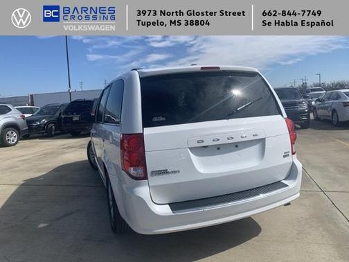 Photo 4 of 19 of 2019 Dodge Grand Caravan SXT