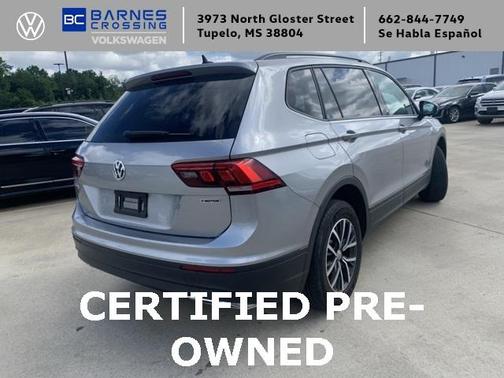 Photo 2 of 16 of 2021 Volkswagen Tiguan 2.0T S