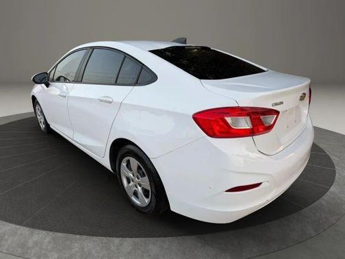 White 2017 Chevrolet Cruze LS