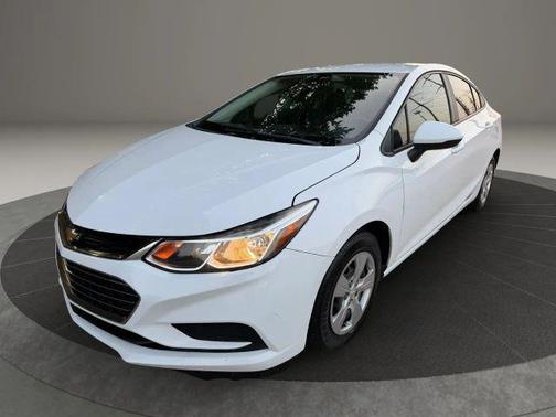 White 2017 Chevrolet Cruze LS