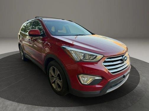 Regal Red Pearl 2014 Hyundai SANTA FE GLS