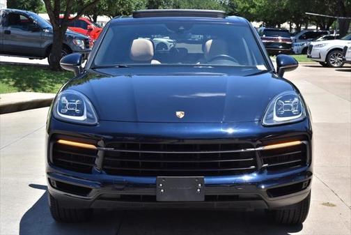 2021 Porsche Cayenne Base