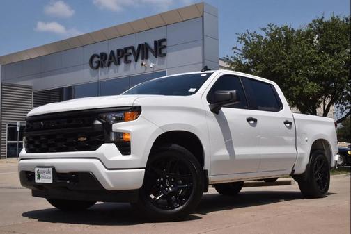 2024 Chevrolet Silverado 1500 Custom