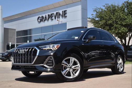 2024 Audi Q3 45 S line Premium Plus