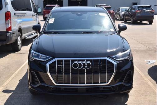 2024 Audi Q3 45 S line Premium Plus