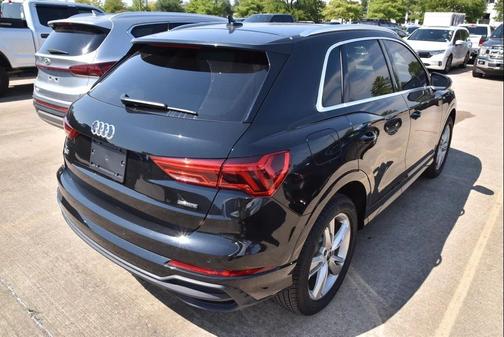 2024 Audi Q3 45 S line Premium Plus