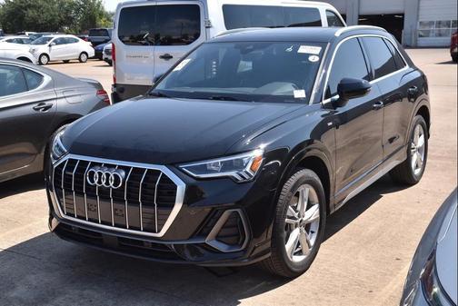 2024 Audi Q3 45 S line Premium Plus
