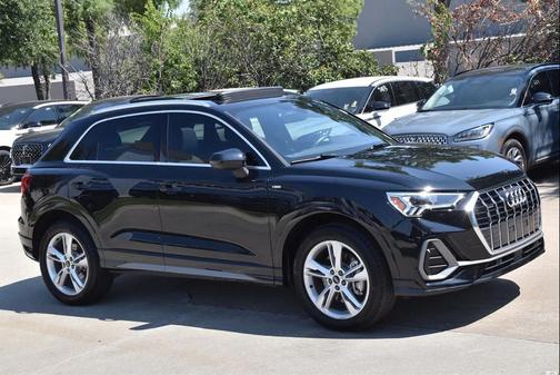 2024 Audi Q3 45 S line Premium Plus