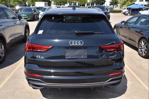 2024 Audi Q3 45 S line Premium Plus