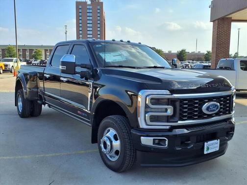 2026 Ford F-350 Platinum