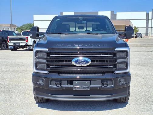 2026 Ford F-350 Platinum