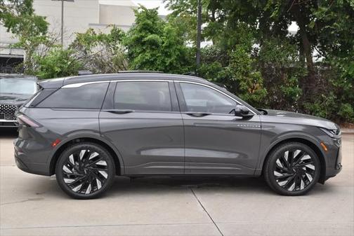 2024 Lincoln Nautilus Black Label