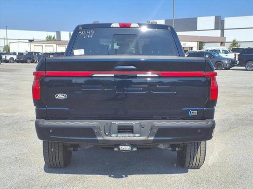 2025 Ford F-150 Lightning LARIAT