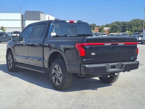 2025 Ford F-150 Lightning LARIAT