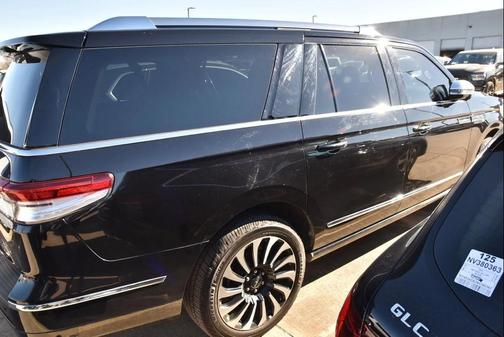 2023 Lincoln Navigator Black Label