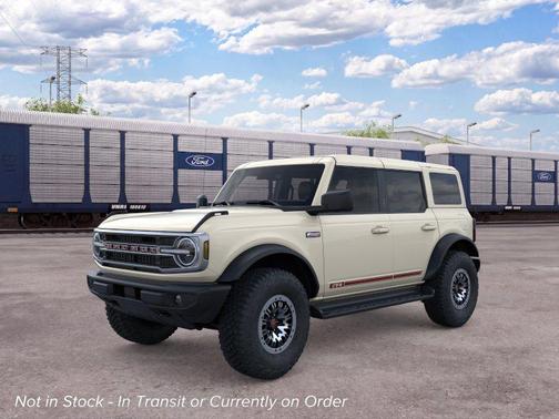 Wimbledon White 2026 Ford Bronco Outer Banks