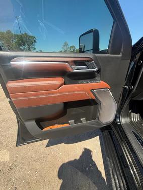 2025 GMC Sierra 3500 Denali