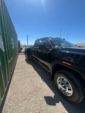 2025 GMC Sierra 3500 Denali