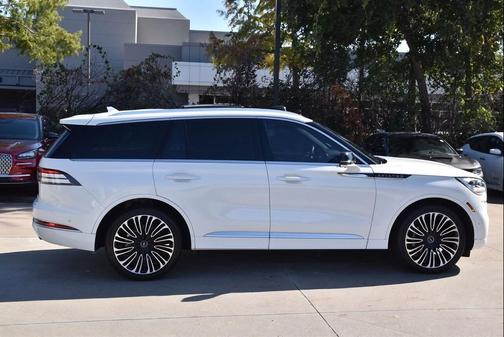 2023 Lincoln Aviator Black Label AWD