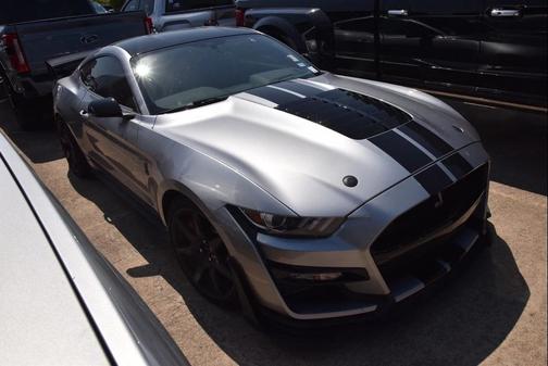 2020 Ford Shelby GT500 Base