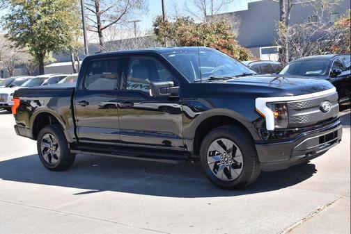 Agate Black 2025 Ford F-150 Lightning Flash