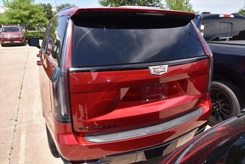 2022 Cadillac Escalade Sport