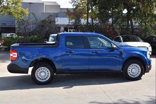2024 Ford Maverick XL