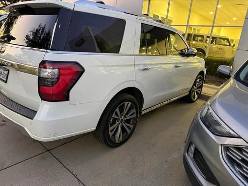 2021 Ford Expedition Platinum