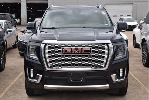 Midnight Blue Metallic 2023 GMC Yukon Denali