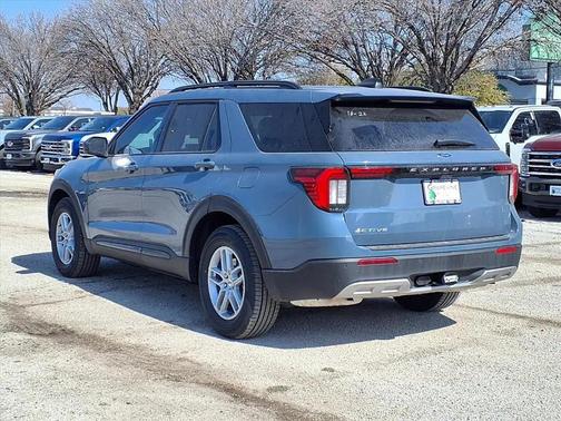 2026 Ford Explorer Active w/200A Pkg