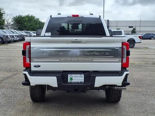 2025 Ford F-350 Platinum