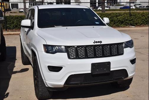 2018 Jeep Grand Cherokee Altitude