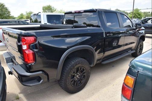 Black 2025 Chevrolet Silverado 1500 ZR2