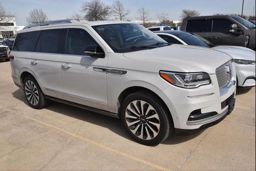 2023 Lincoln Navigator Reserve