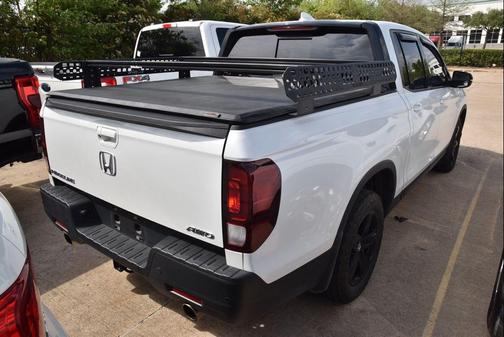 Platinum White Pearl 2022 Honda Ridgeline Black
