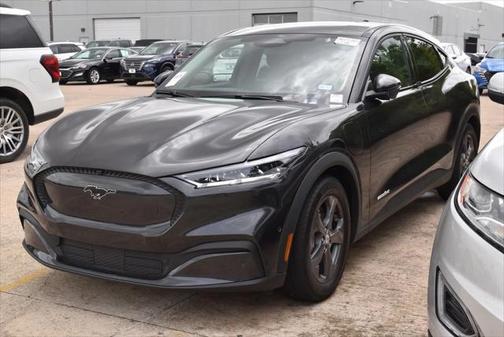 2022 Ford Mustang Mach-E Select
