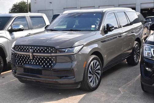 2025 Lincoln Navigator Black Label
