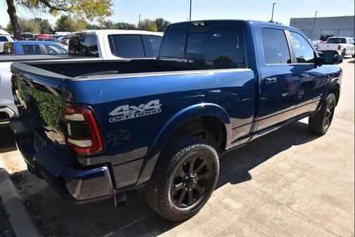 2022 RAM 2500 Laramie Crew Cab 4x4 6'4' Box