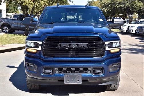 2022 RAM 2500 Laramie Crew Cab 4x4 6'4' Box