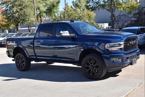 2022 RAM 2500 Laramie Crew Cab 4x4 6'4' Box