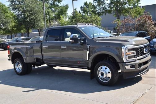2026 Ford F-450 Platinum